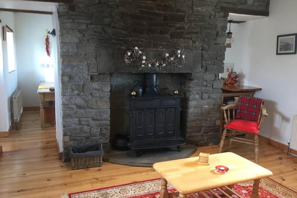 Red Stonecutters Cottage, Doolin Carrowauff Eksteriør bilde